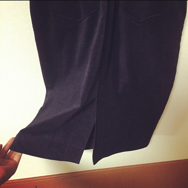 OPENING CEREMONY(オープニングセレモニー)のサスペンダーつきタイトスカート レディースのスカート(ひざ丈スカート)の商品写真