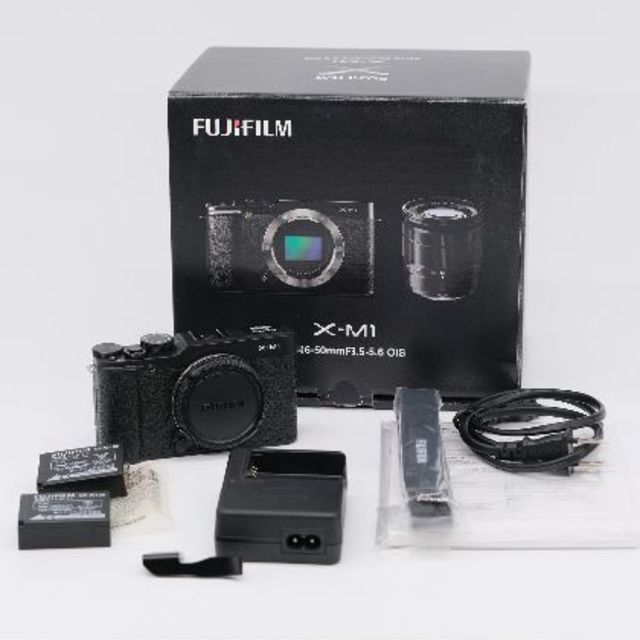 富士フイルム(フジフイルム)のFUJIFILM X-M1 ボディ ブラック スマホ/家電/カメラのカメラ(ミラーレス一眼)の商品写真