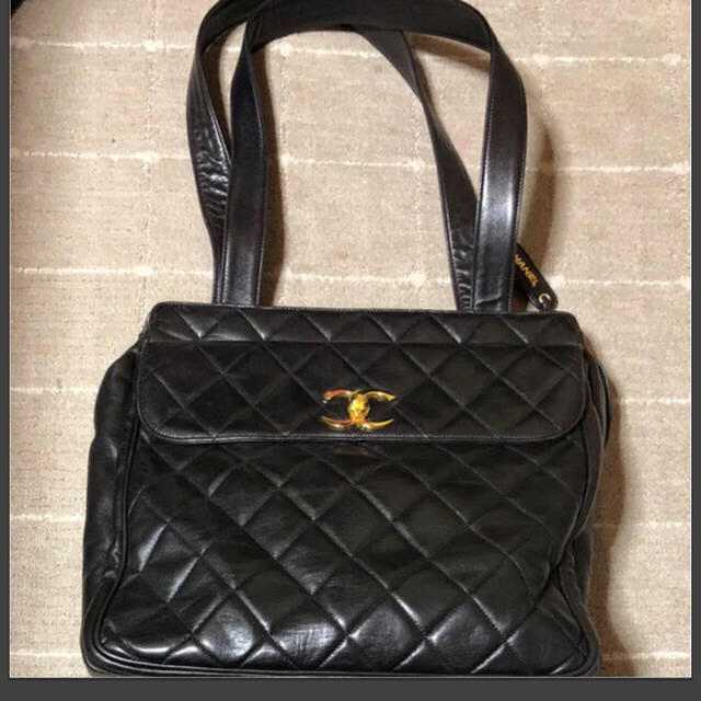 美品　CHANEL ラムスキン ショルダーバッグ