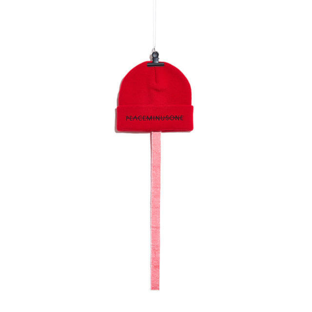 PEACEMINUSONE(ピースマイナスワン)のpeaceminusone PMO KNIT CAP #2 RED メンズの帽子(ニット帽/ビーニー)の商品写真