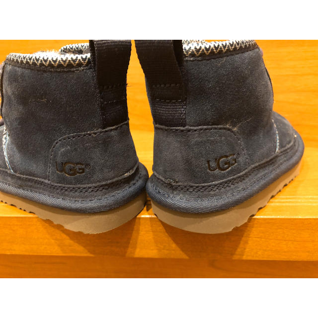 UGG(アグ)のUGG uGG ブーツ　15cm キッズ/ベビー/マタニティのキッズ靴/シューズ(15cm~)(ブーツ)の商品写真