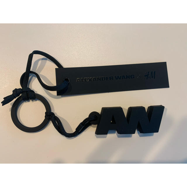 Alexander Wang(アレキサンダーワン)のレア　alexander wang x H&M キーホルダー メンズのファッション小物(キーホルダー)の商品写真