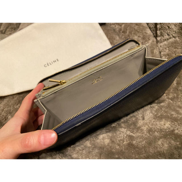 celine(セリーヌ)のCELINE 財布　中古　送料込み レディースのファッション小物(財布)の商品写真