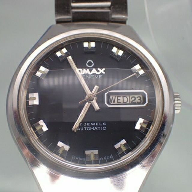 【ヴィンテージ機械式時計】OMAX自動巻き時計 ブラック 新品未使用
