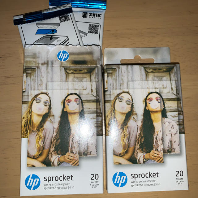 HP(ヒューレットパッカード)のHP sprocket用　フォト用紙　20枚×2箱 スマホ/家電/カメラのカメラ(その他)の商品写真