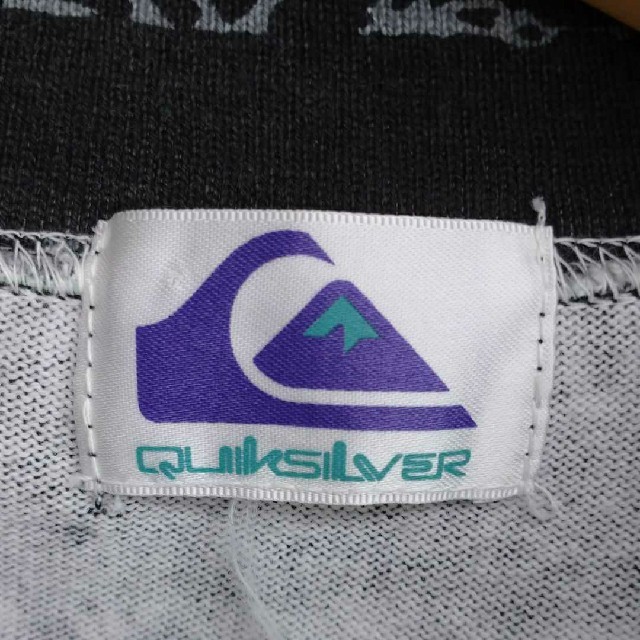 QUIKSILVER(クイックシルバー)のVINTAGE QUIKSILVER クイックシルバー 総柄Tシャツ メンズのトップス(Tシャツ/カットソー(半袖/袖なし))の商品写真