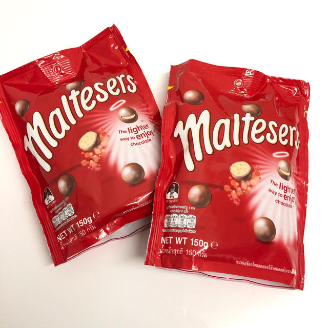 Maltesers モルティーザーズ 150g x 2袋セット 食品/飲料/酒の食品(菓子/デザート)の商品写真