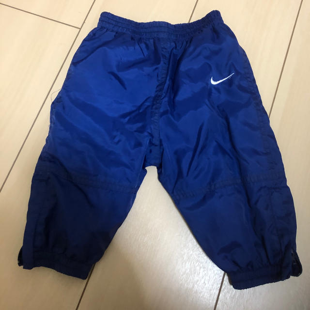 NIKE(ナイキ)のナイキ ナイロン素材の長ズボン 70cm キッズ/ベビー/マタニティのベビー服(~85cm)(パンツ)の商品写真