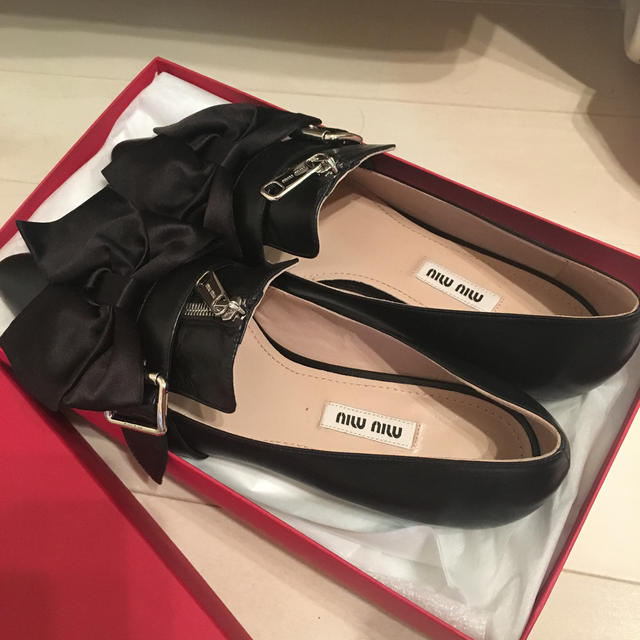 至上 miumiu 人気完売サテンシューズ asakusa.sub.jp
