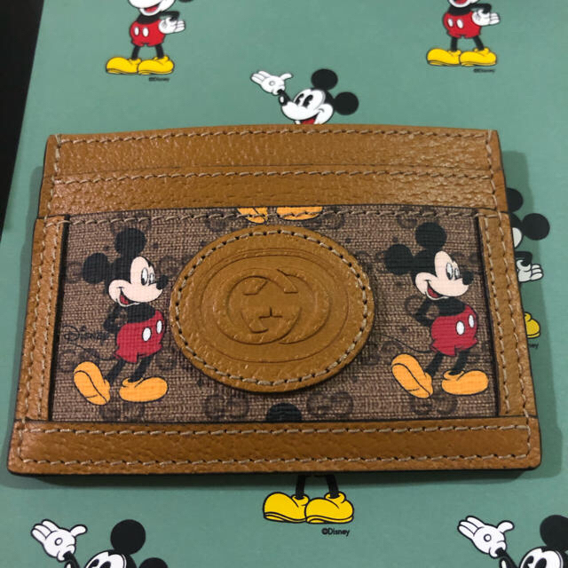Gucci(グッチ)のGUCCI ミッキー コラボ Disney カードケース レディースのファッション小物(名刺入れ/定期入れ)の商品写真