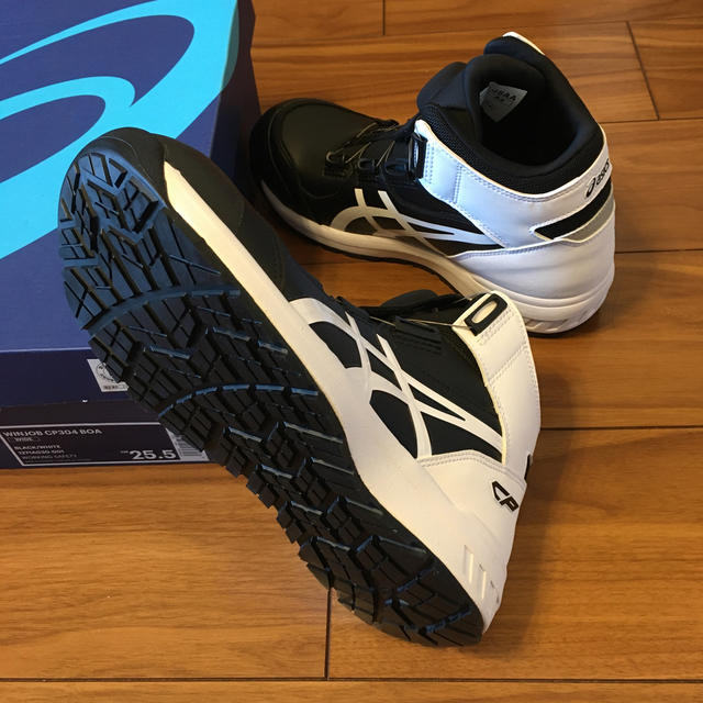 asics(アシックス)のアシックス　安全靴　ハイカット　CP304 Boa 送料込！ メンズの靴/シューズ(スニーカー)の商品写真