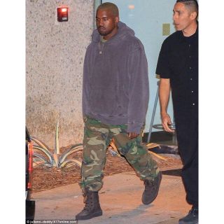 Yeezy season 3 パーカー Kanye West(パーカー)