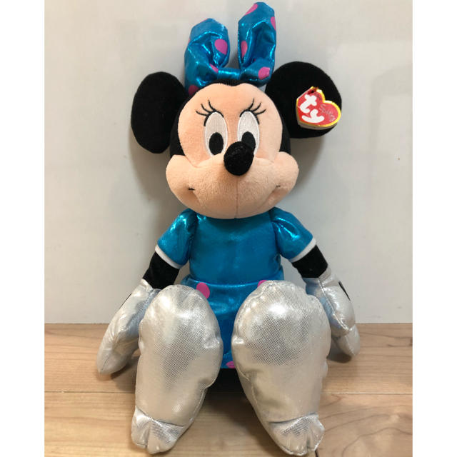 Disney(ディズニー)のミニーマウス  ぬいぐるみ　美品 エンタメ/ホビーのおもちゃ/ぬいぐるみ(ぬいぐるみ)の商品写真