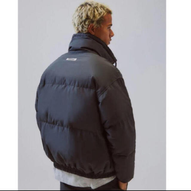 FEAR OF GOD(フィアオブゴッド)のFOG Essentials ☆ Nylon Puffer Jacket メンズのジャケット/アウター(ダウンジャケット)の商品写真