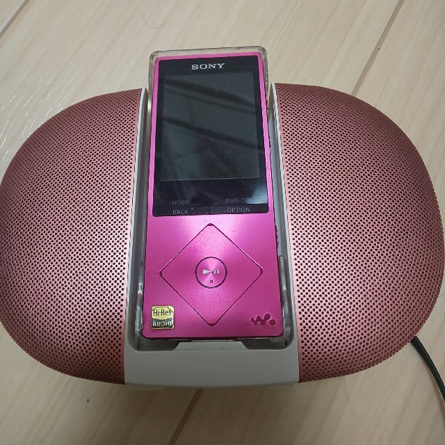 WALKMAN(ウォークマン)のSONY WALKMAN  NW-A16 スマホ/家電/カメラのオーディオ機器(ポータブルプレーヤー)の商品写真