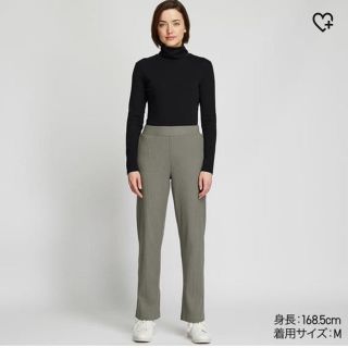 ユニクロ(UNIQLO)のユニクロ  ワイドリブスリット ストレート パンツ カーキ グリーン XS(カジュアルパンツ)