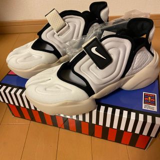 リアル NIKE ナイキ アクアリフト 24cm 新品未使用 - スニーカー - hlt.no 人気オーダー アクアリフト 白 24cm NIKE スニーカー