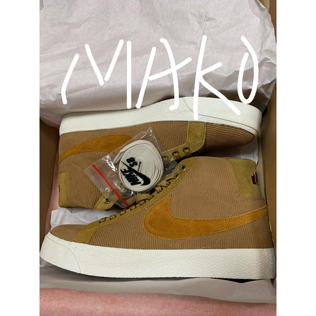 NIKE(ナイキ)のNIKE SB ORANGE LABEL BLAZER MID OSKI  メンズの靴/シューズ(スニーカー)の商品写真