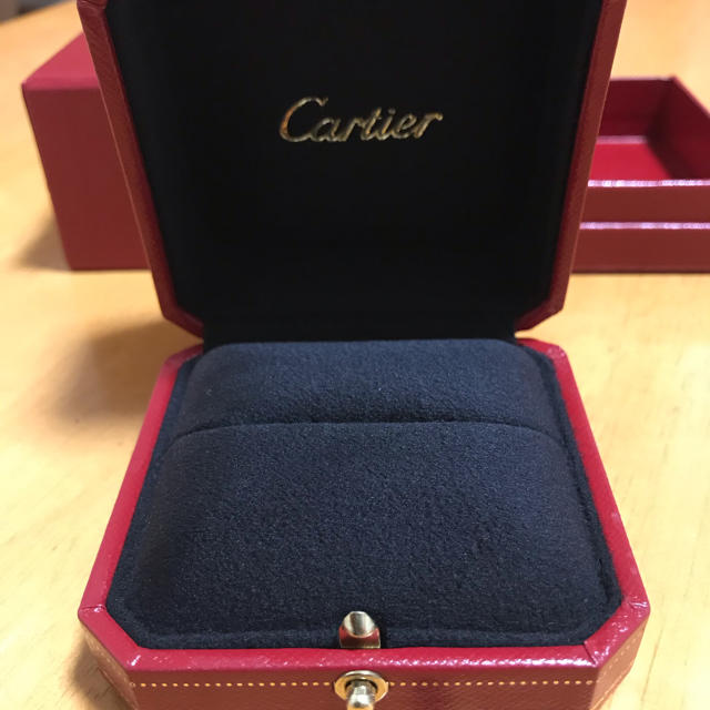 Cartier(カルティエ)の専用です　カルティエ　空箱二個 レディースのファッション小物(その他)の商品写真