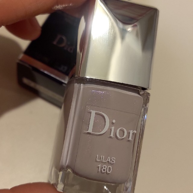 Christian Dior(クリスチャンディオール)のDior　ヴェルニ　180 ライラス　LILAS　限定色 コスメ/美容のネイル(マニキュア)の商品写真