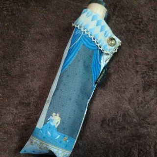 ディズニー(Disney)の未使用品　雨晴れ兼用傘　ディズニー　ラインドロップス　シンデレラ(傘)