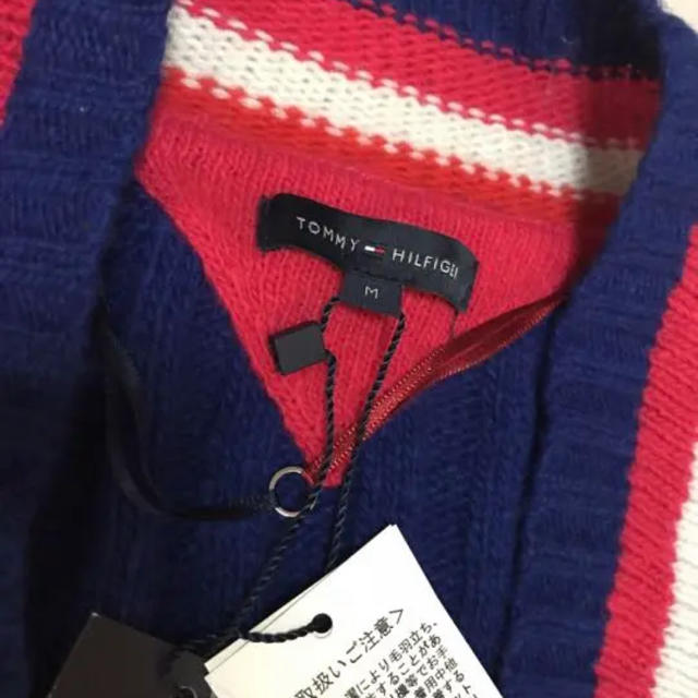 TOMMY HILFIGER(トミーヒルフィガー)のTOMMY HILFIGER❤︎ブルーニットベスト 新品 レディースのトップス(ニット/セーター)の商品写真