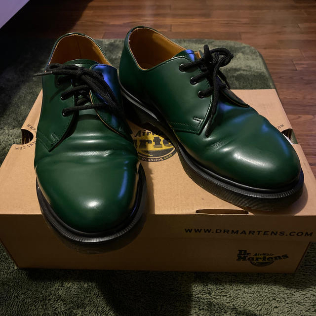 Dr.Martens(ドクターマーチン)のドクターマーチン 3ホール 緑 グリーン uk7 メンズの靴/シューズ(ブーツ)の商品写真