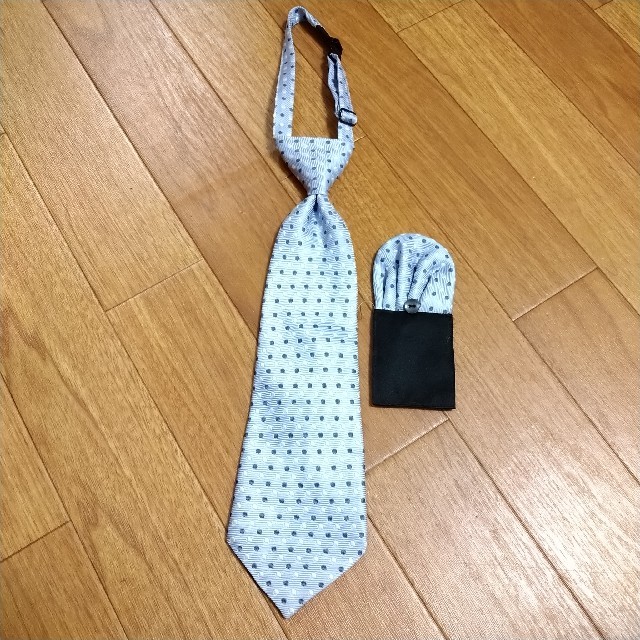 HIROMICHI NAKANO(ヒロミチナカノ)のヒロミチナカノのネクタイとポケットチーフ キッズ/ベビー/マタニティのキッズ服男の子用(90cm~)(ドレス/フォーマル)の商品写真