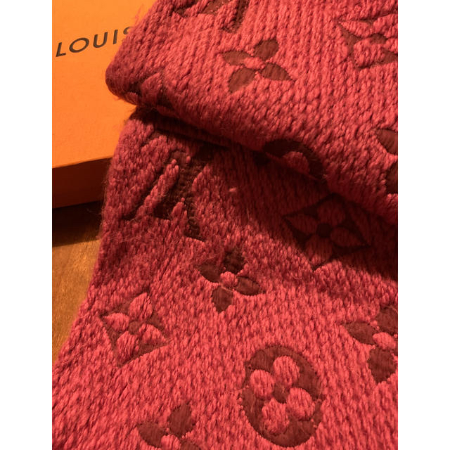 LOUIS VUITTON(ルイヴィトン)のLOUIS VUITTON マフラー(箱なし発送) レディースのファッション小物(マフラー/ショール)の商品写真