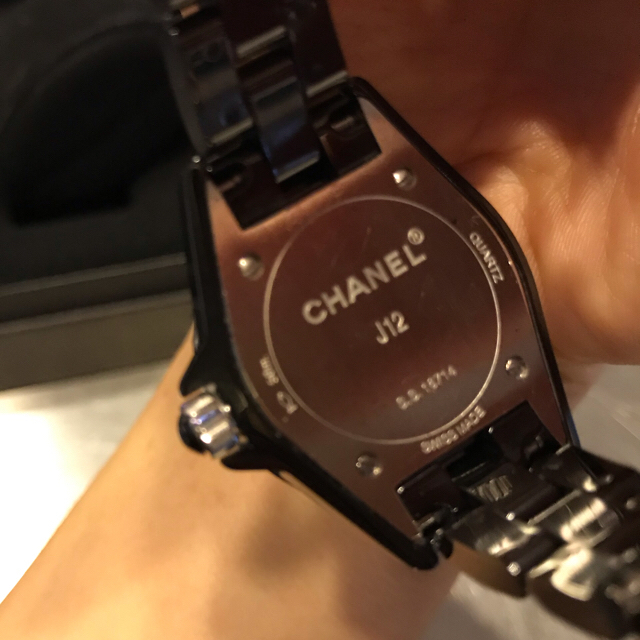 CHANEL(シャネル)のsulli様専用となります。CHANEL j12 8ポイントダイヤ　29mm☆ レディースのファッション小物(腕時計)の商品写真