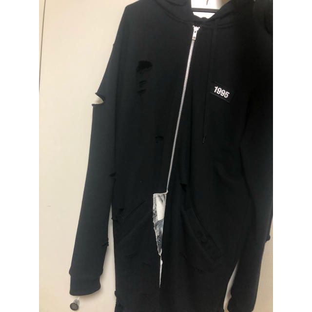 OFF-WHITE(オフホワイト)のmisbhv parka メンズのトップス(パーカー)の商品写真