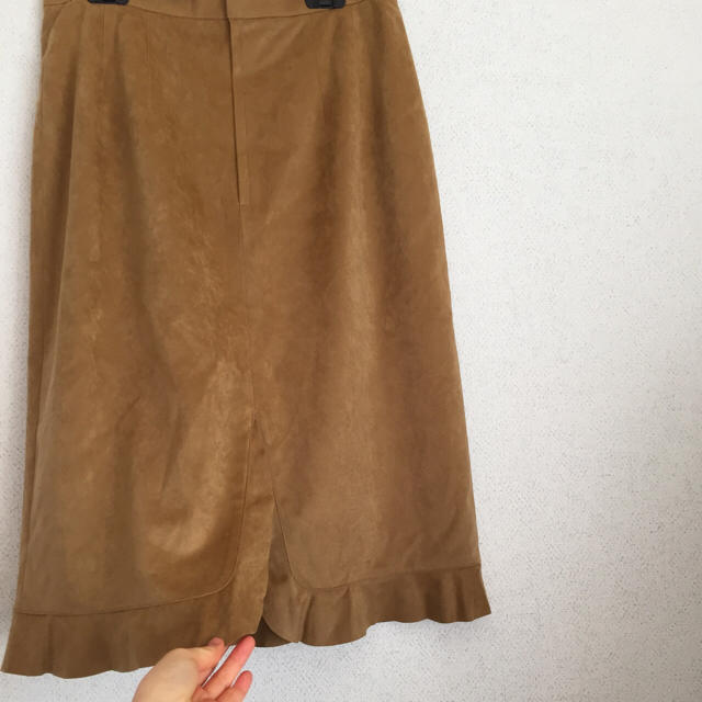 flower(フラワー)のused スウェード タイトスカート レディースのスカート(ひざ丈スカート)の商品写真