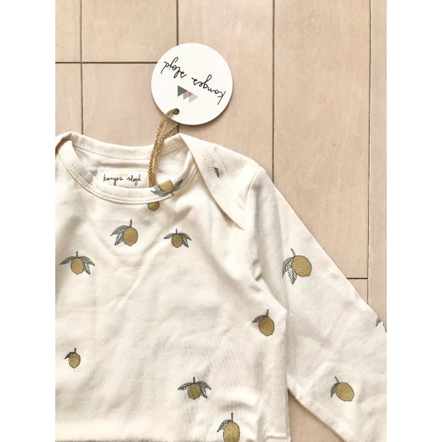 Caramel baby&child (キャラメルベビー&チャイルド)のちーaさま専用⇨新品✦Konges Sloejd レモン柄ロンパース(6-9M) キッズ/ベビー/マタニティのベビー服(~85cm)(ロンパース)の商品写真