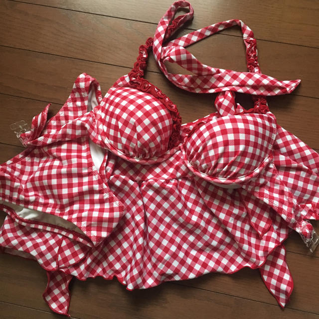 INGNI(イング)の水着 美品 ❤︎ イング ギンガムチェック 赤 ピンク レディースの水着/浴衣(水着)の商品写真