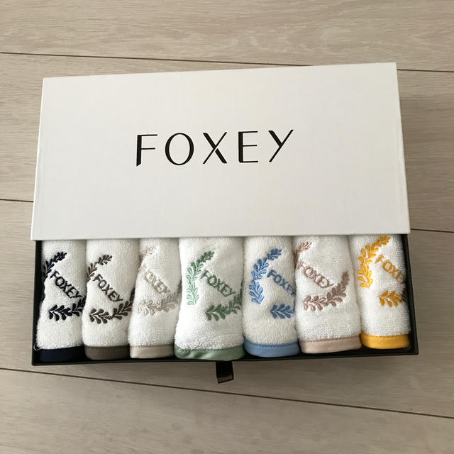 FOXEY(フォクシー)のFOXEY♡タオルセット レディースのファッション小物(ハンカチ)の商品写真