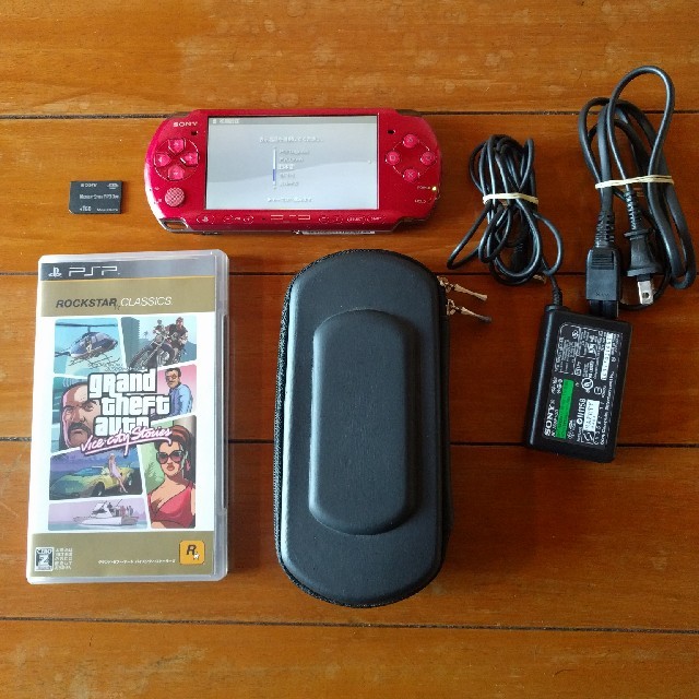 PlayStation Portable(プレイステーションポータブル)のpsp3000 エンタメ/ホビーのゲームソフト/ゲーム機本体(携帯用ゲーム機本体)の商品写真