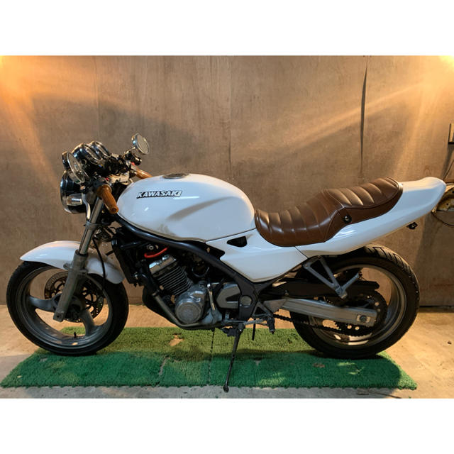 カワサキ(カワサキ)の【KAWASAKI（カワサキ）バリオス】ZR250A、実動、カスタム車両 自動車/バイクのバイク(車体)の商品写真