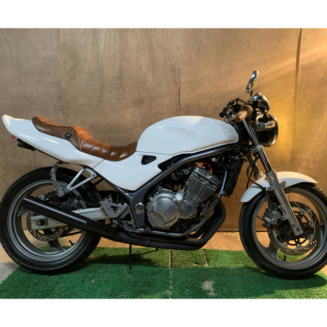 カワサキ - 【KAWASAKI(カワサキ)バリオス】ZR250A、実動 カワサキ - 【KAWASAKI(カワサキ)バリオス】ZR250A、実動