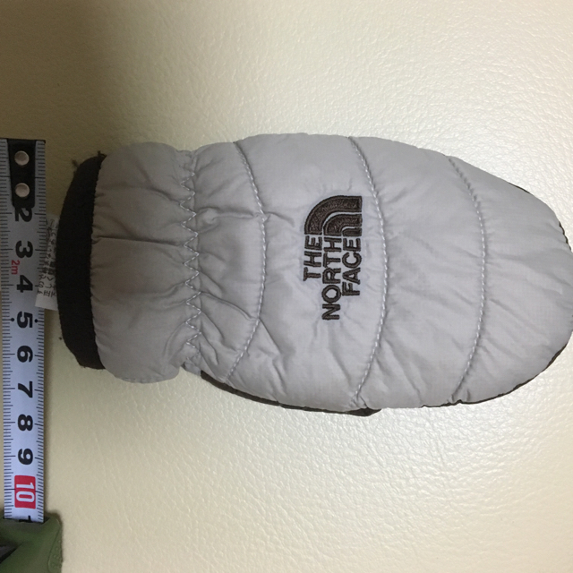 THE NORTH FACE(ザノースフェイス)のsho様専用 美品 赤ちゃん 手袋 グローブ キッズ/ベビー/マタニティのこども用ファッション小物(手袋)の商品写真