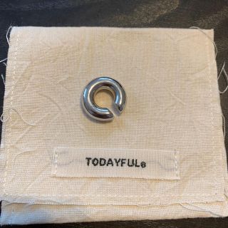 トゥデイフル(TODAYFUL)のtodayful  round foop イヤーカフ　新品未使用(イヤーカフ)