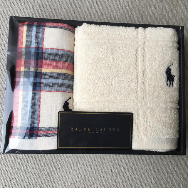 Ralph Lauren(ラルフローレン)の新品　ラルフローレン　ハンドタオル・ウォッシュタオルセット　ティスベリー&ラージ インテリア/住まい/日用品の日用品/生活雑貨/旅行(タオル/バス用品)の商品写真