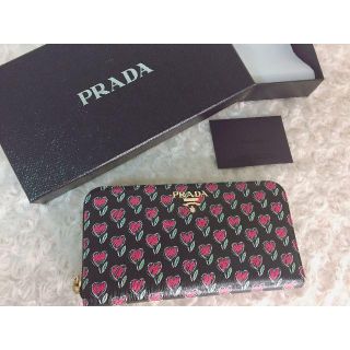 プラダ(PRADA)の週末セール約50%オフ【プラダ長財布】ラウンドジップ※新品未使用(財布)