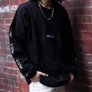 ルーカ(RVCA)の新品 RVCA ルーカ オーバー サイズ ロゴ ライン テープ ロンT L(Tシャツ/カットソー(七分/長袖))