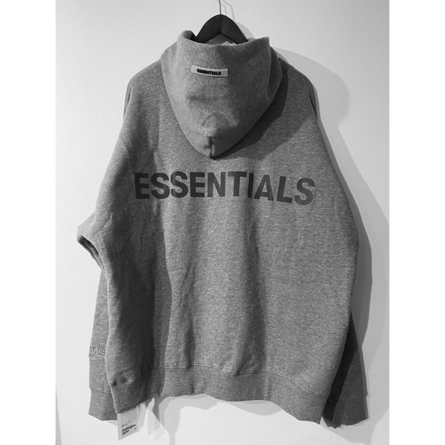 FEAR OF GOD(フィアオブゴッド)のessentials リフレクティブ パーカー メンズのトップス(パーカー)の商品写真