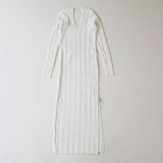 フィーニー(PHEENY)の【値下げ交渉可】 PHEENY random rib V neck dres(ロングワンピース/マキシワンピース)