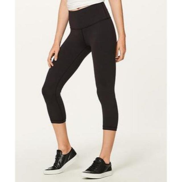 lululemon(ルルレモン)のlululemon★サイズ6★ヨガクロップ☆Wunder Under Crop レディースのパンツ(クロップドパンツ)の商品写真