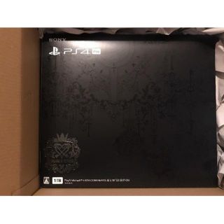 プレイステーション4(PlayStation4)の新品 未開封 PS4 本体 キングダムハーツ 3 限定 同梱(家庭用ゲーム機本体)