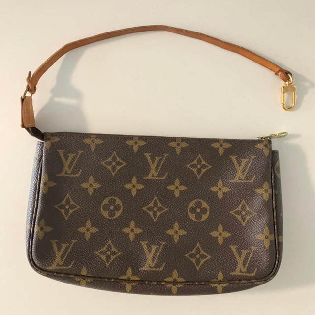 LOUIS VUITTON  アクセソワール