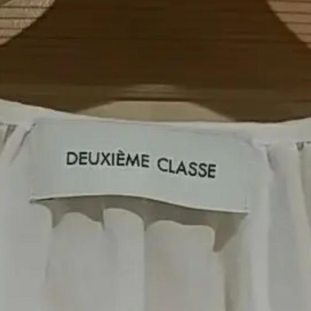 DEUXIEME CLASSE(ドゥーズィエムクラス)のドゥーズィエムクラスブラウス卒業式、入学式、スーツインナー レディースのトップス(シャツ/ブラウス(長袖/七分))の商品写真