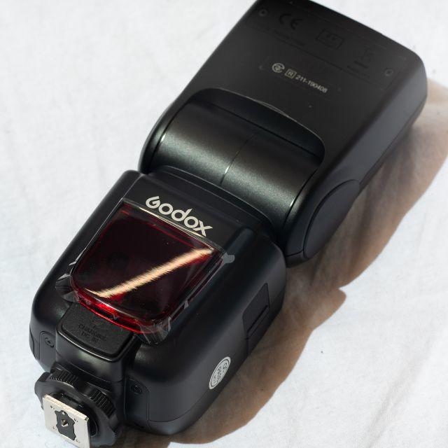 GODOX TT600 未使用品 電池4本おまけ スマホ/家電/カメラのカメラ(ストロボ/照明)の商品写真